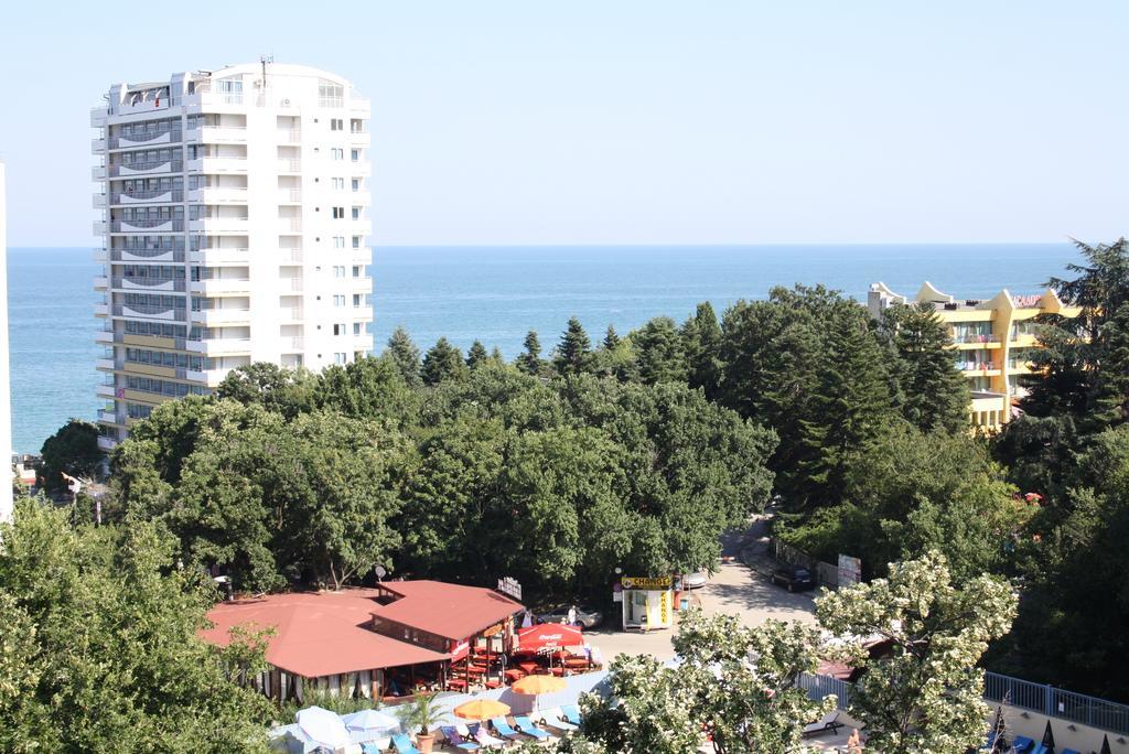 Perunika Golden Sands